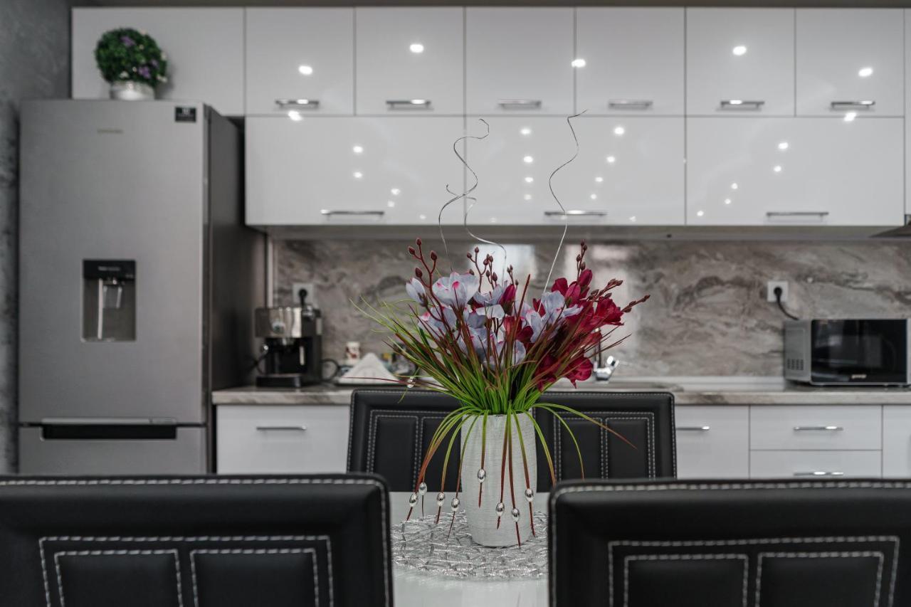 City Apartments - A Brand New Luxury & Comfy 2 Ασένοβγκραντ Εξωτερικό φωτογραφία